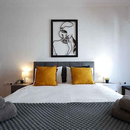 Syntagma Square, 70Sqm Pentelis Sunny Apartment Athen Exterior foto