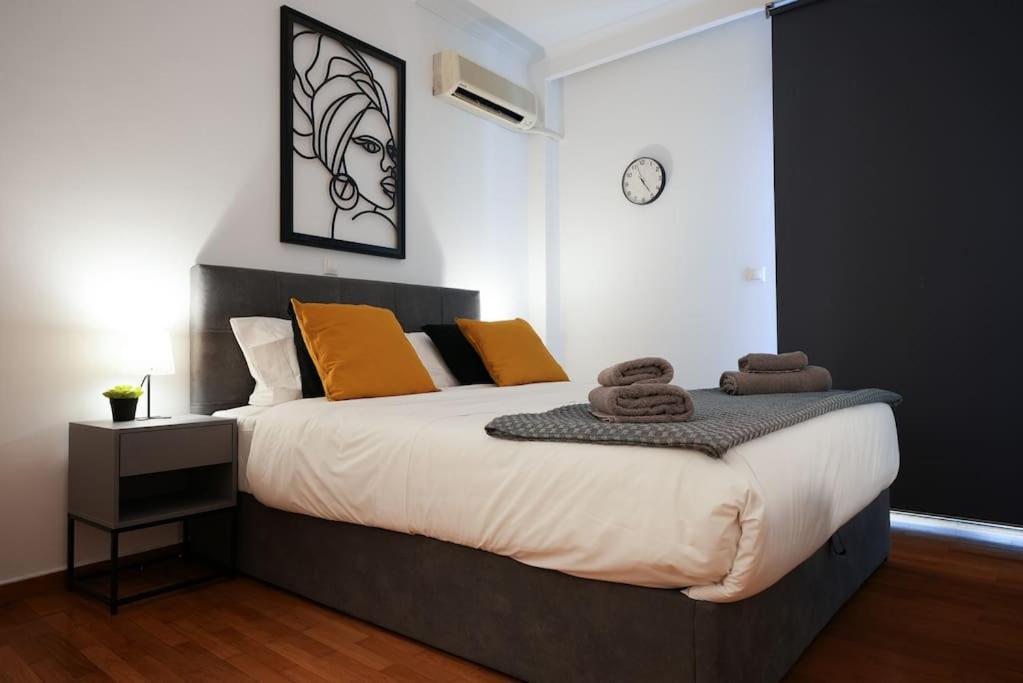Syntagma Square, 70Sqm Pentelis Sunny Apartment Athen Exterior foto