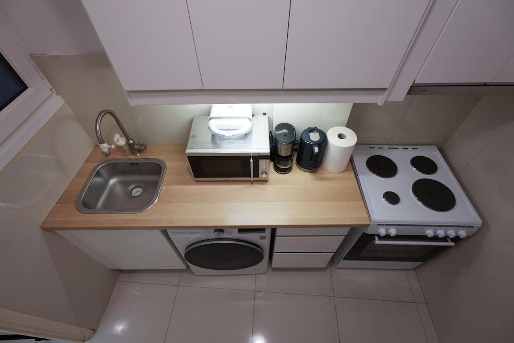 Syntagma Square, 70Sqm Pentelis Sunny Apartment Athen Exterior foto